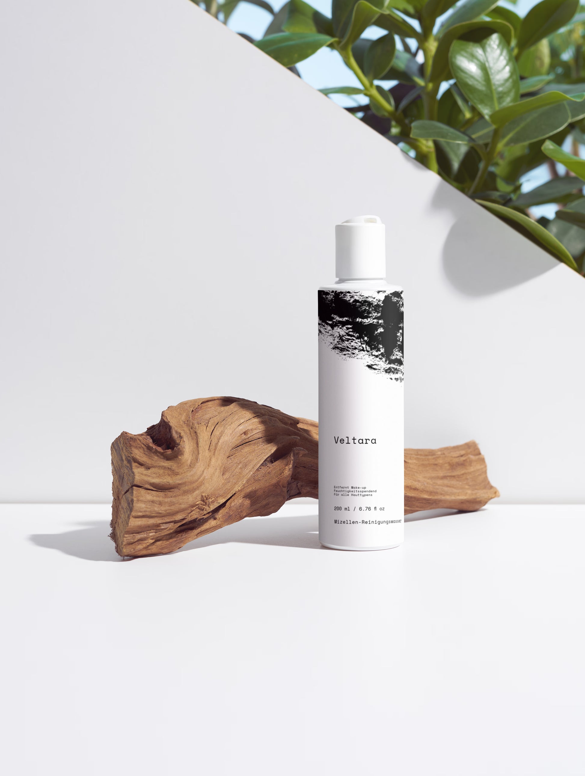 Mizellenwasser von Veltara – Wirkstoffe Aloe Vera & Hyaluronsäure