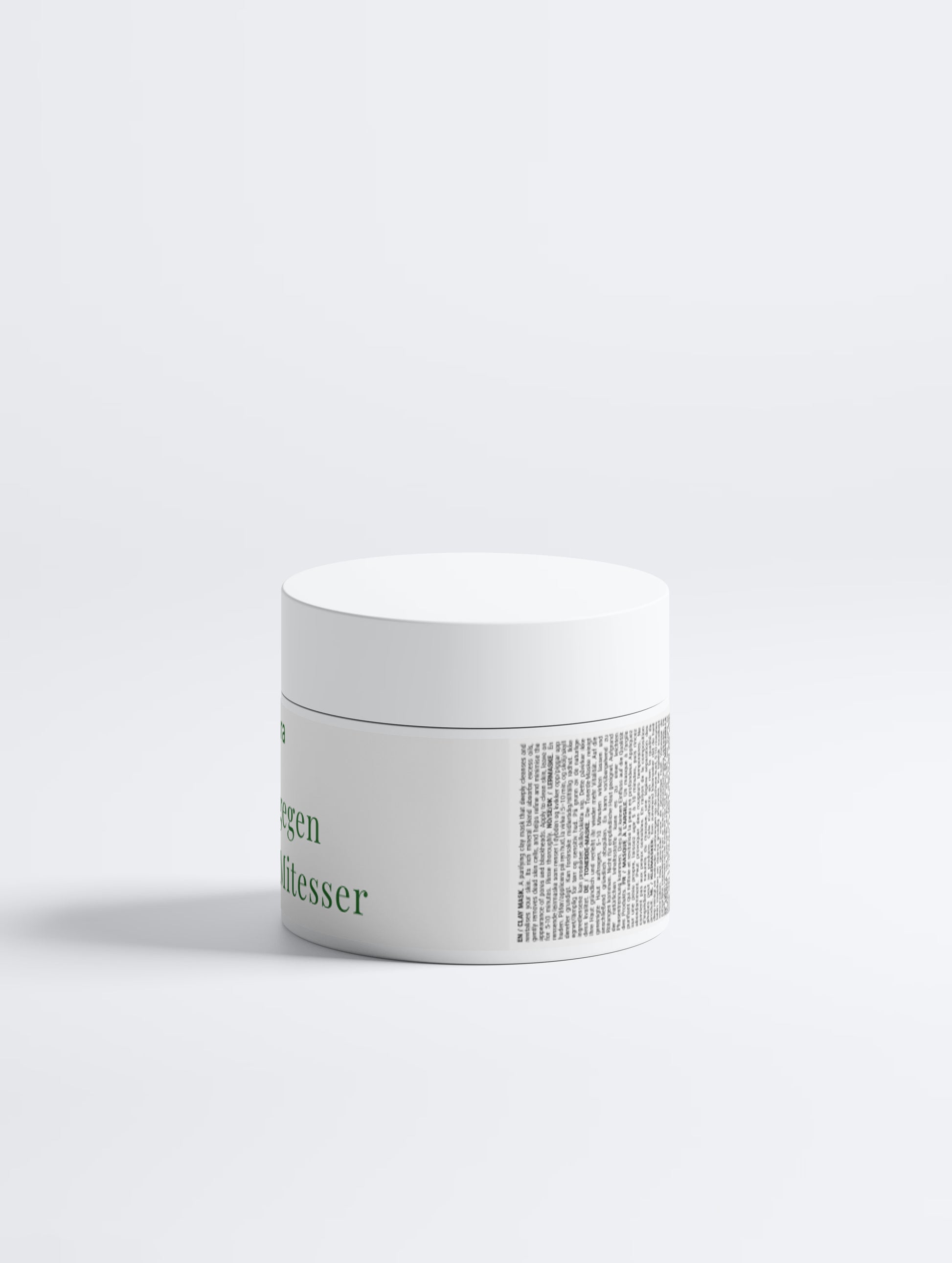 Tonmaske von Veltara – cremige Textur der klärenden Maske mit Aloe