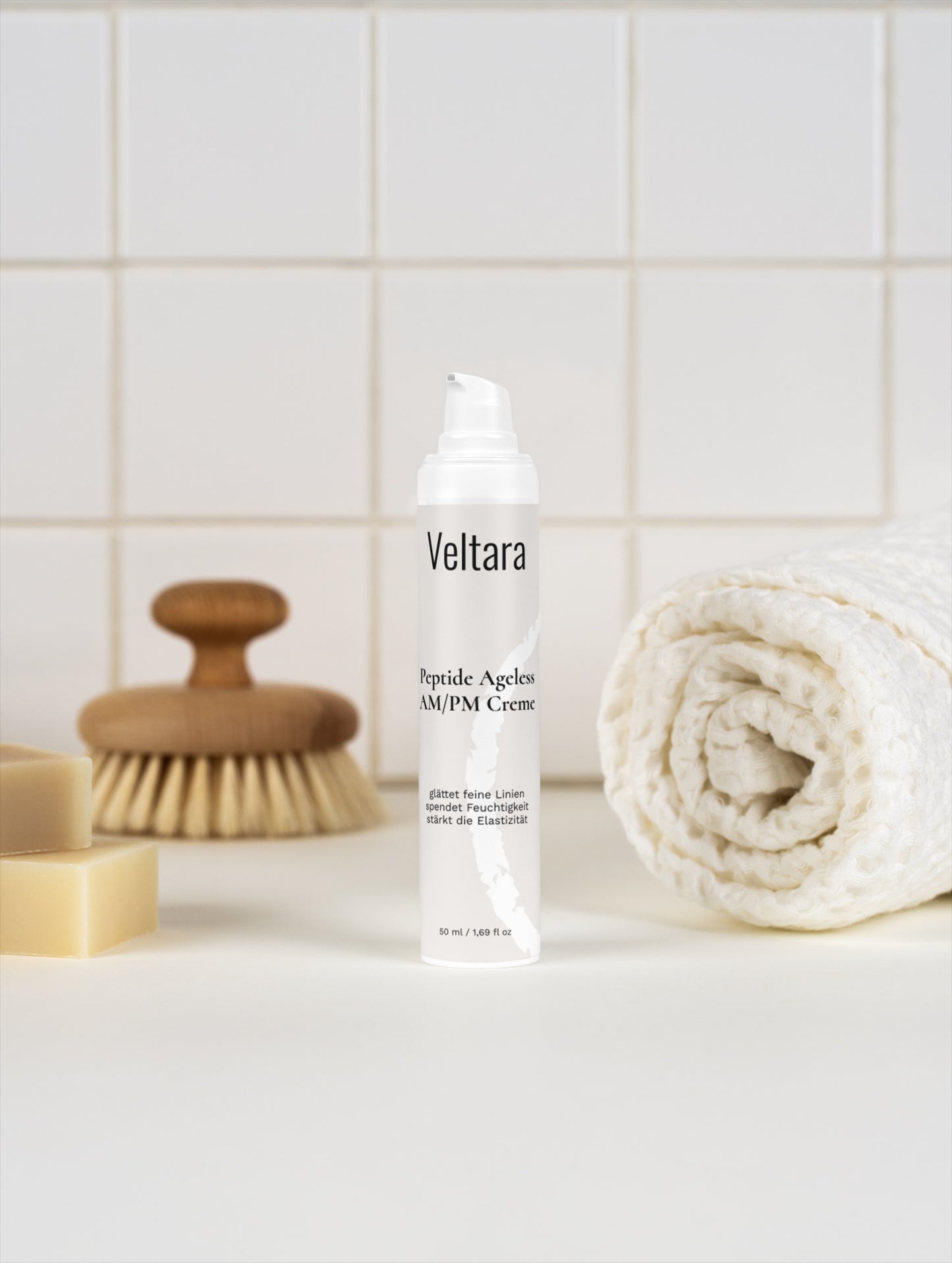 Peptide Tag- & Nachtcreme – strafft & glättet Falten